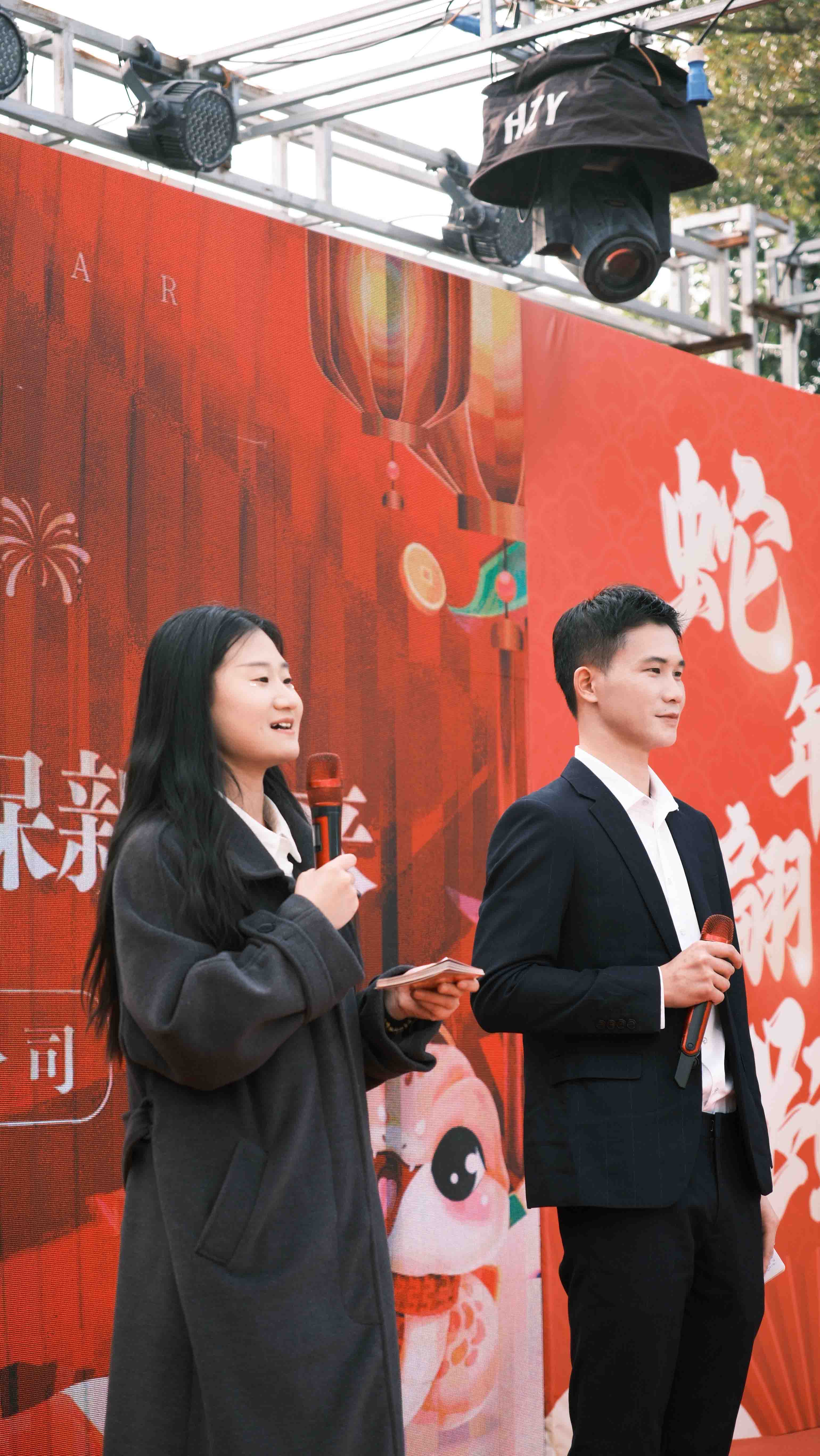 久信達(dá)科技2024年年會(huì)圓滿落幕：感恩同行，共創(chuàng)環(huán)保新未來(lái)，乘風(fēng)破浪，夢(mèng)想起航(圖4)